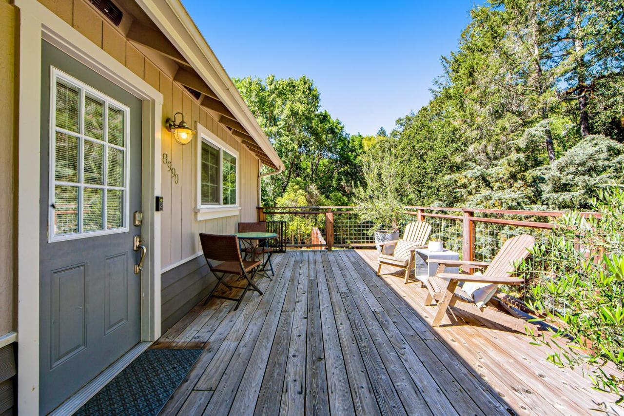 Orchard Near The River Escape Forestville Exterior photo